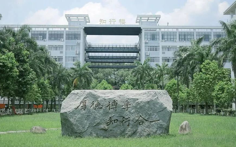 内图.png